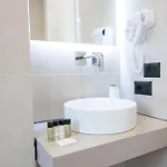Mina Luxury * Tiran