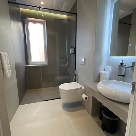 公寓 Mina Luxury 地拉那