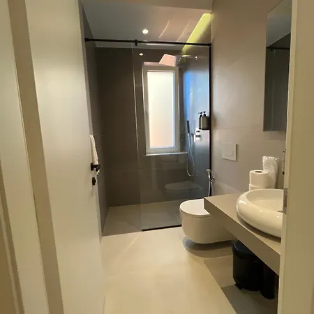 Mina Luxury 아파트 *
