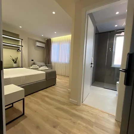 Mina Luxury Apartamento Tirana