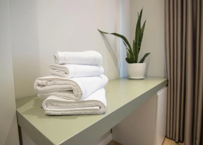 Mina Luxury * Tirana